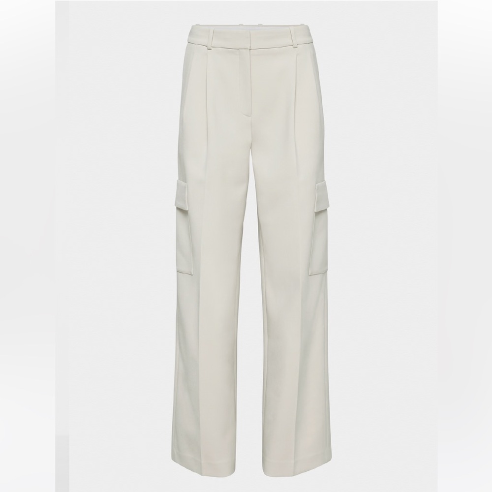 Aritzia spotlight cargo pants